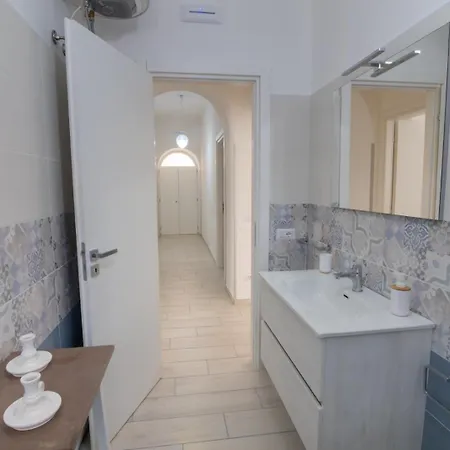 Casa Clarissa * ليباري